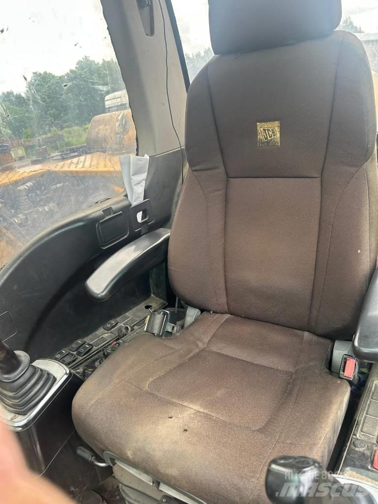 JCB JS 130 LC 履帶式 挖土機/掘鑿機/挖掘機