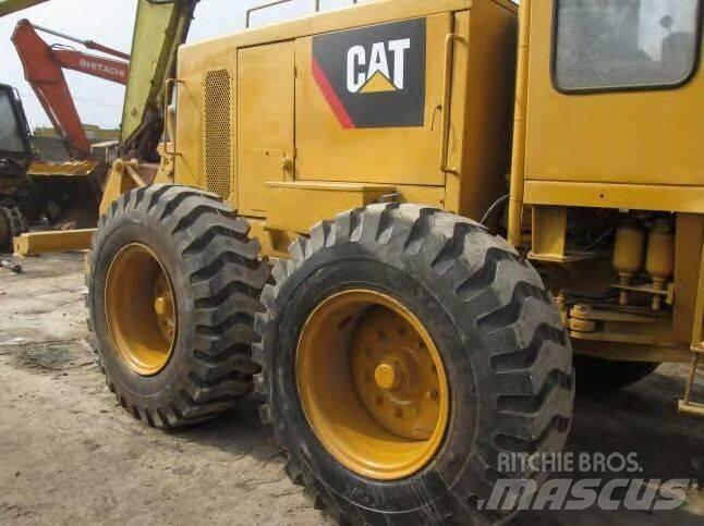 CAT 140 G 平土機