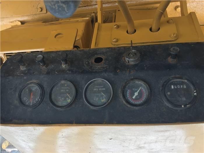 CAT D 7 G 履帶推土機