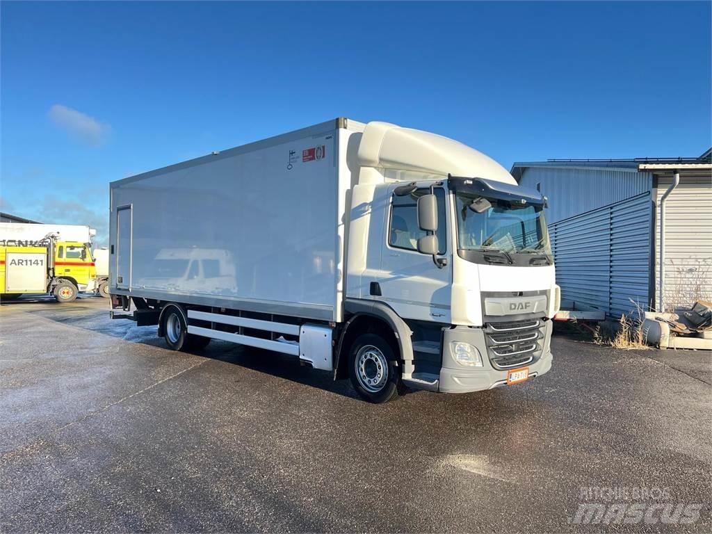 DAF CF 300 FA 4X2 貨箱式卡車