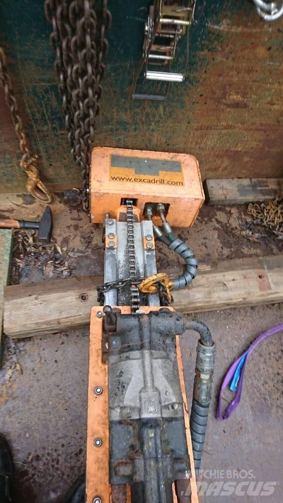 Excadrill Minidrill 鑽孔機