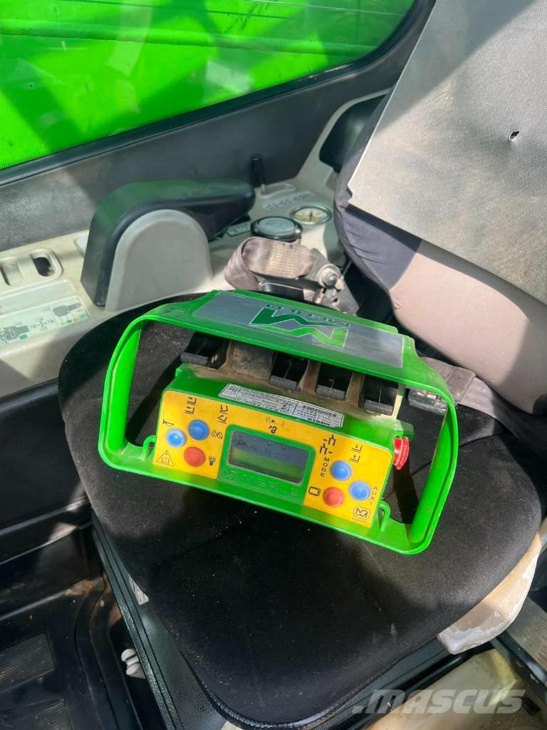 Merlo P 40.17 Plus 伸縮臂操作車