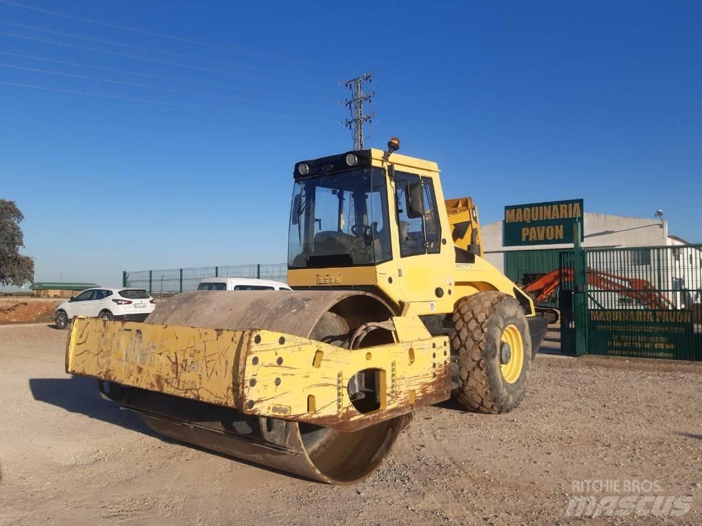 Bomag BW 216 D-4 土壤壓實機
