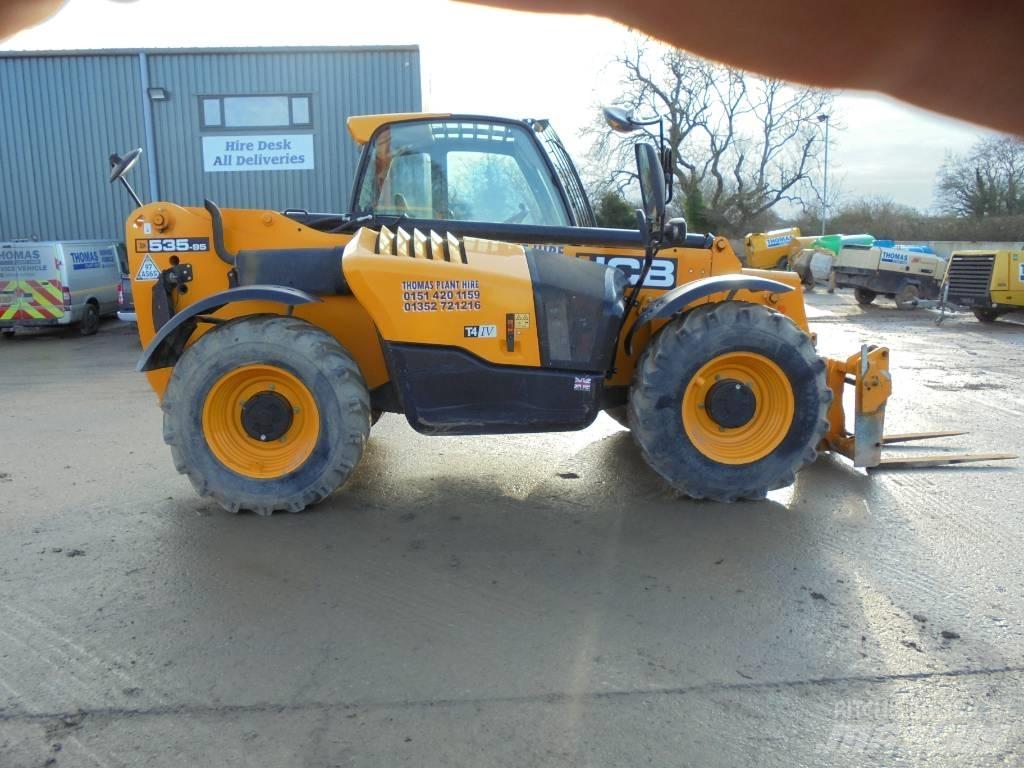 JCB 535-95 伸縮臂操作車