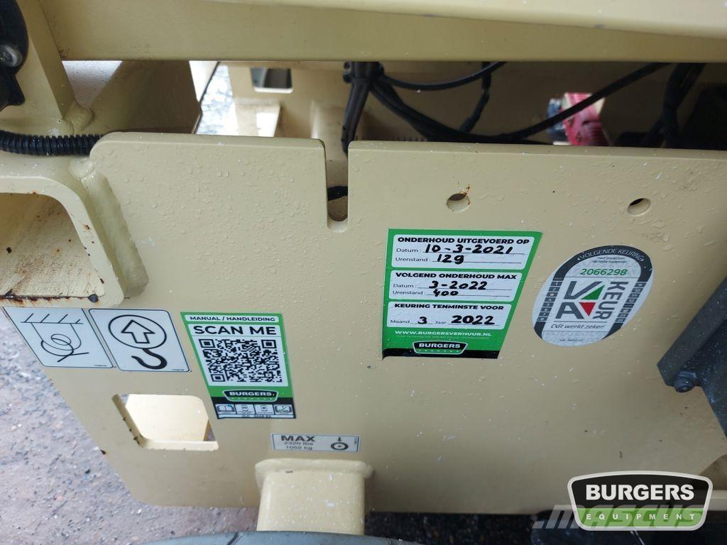 JLG 3246ES 剪式升降機