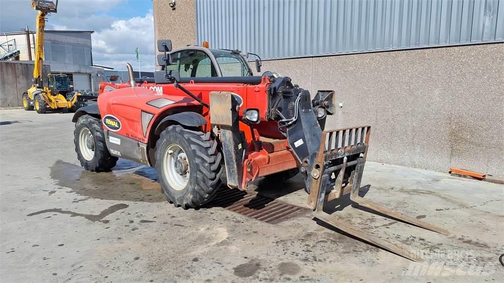Manitou MT1440P 伸縮臂操作車