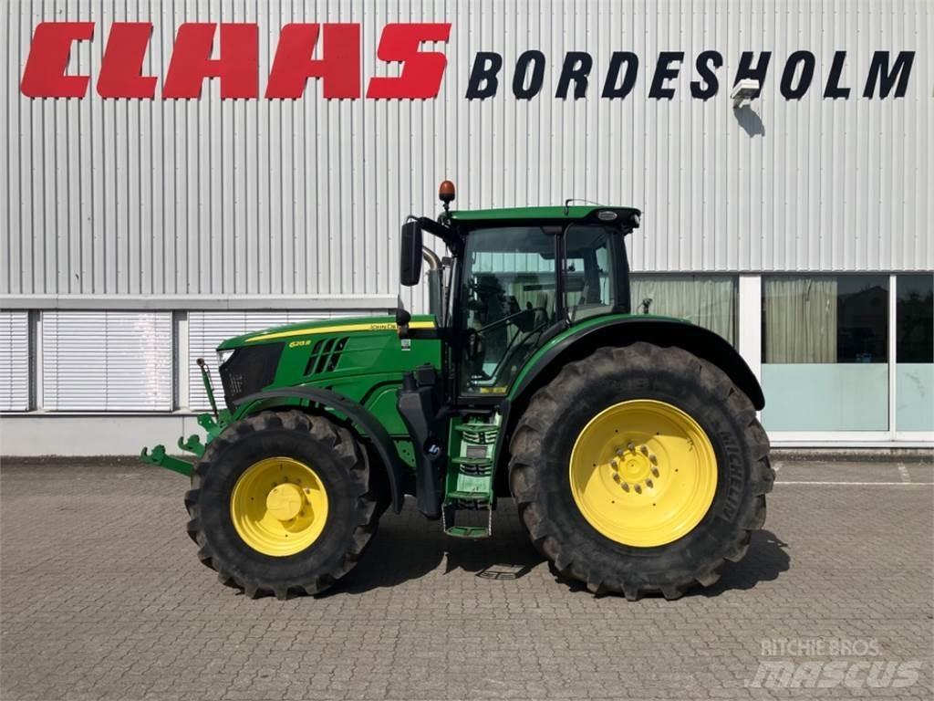 John Deere 6215 R 曳引機