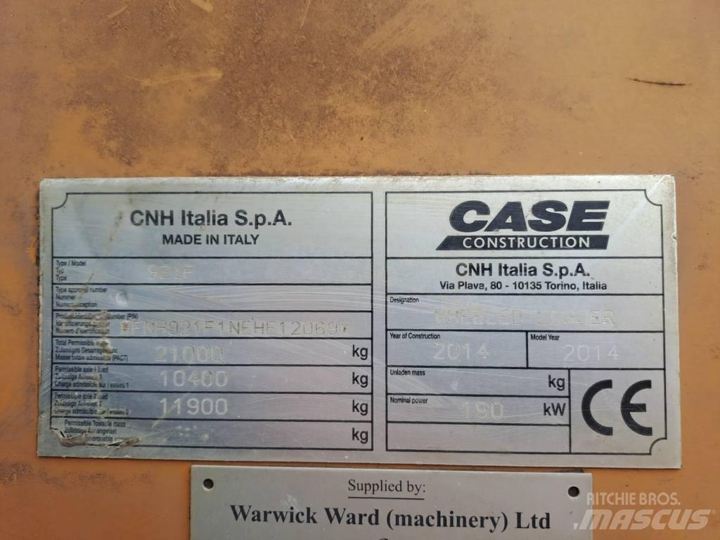 CASE 921 F 輪胎式裝載機