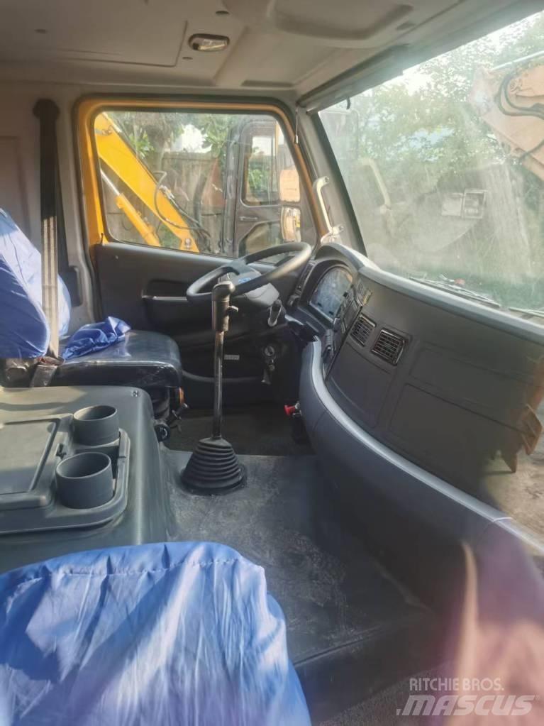XCMG XCT 25 全路面起重機/吊車