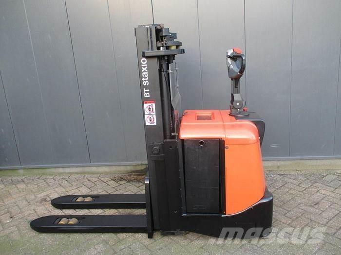 BT SPE 160L 行走控制式堆積機