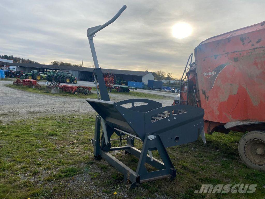 Calvet O 草捆撕碎機、切割機、拆袋機