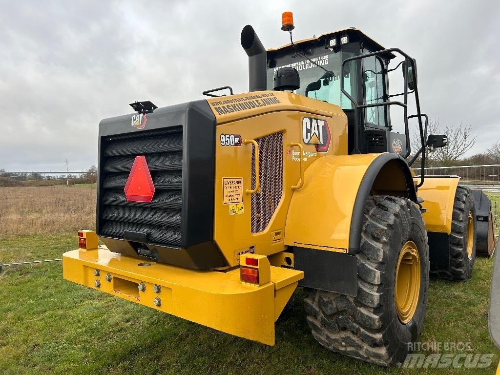 CAT 950 GC 輪胎式裝載機