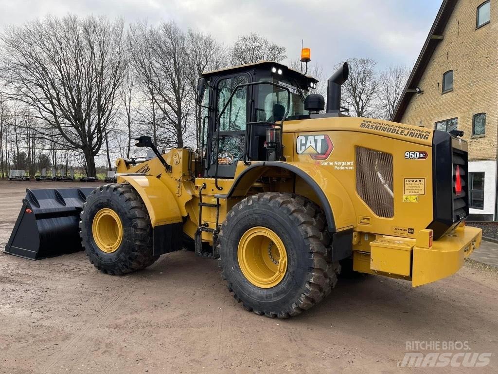 CAT 950 GC 輪胎式裝載機