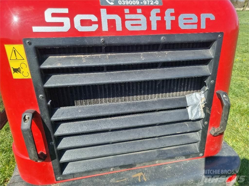 Schäffer 3650 滑移轉向裝載機