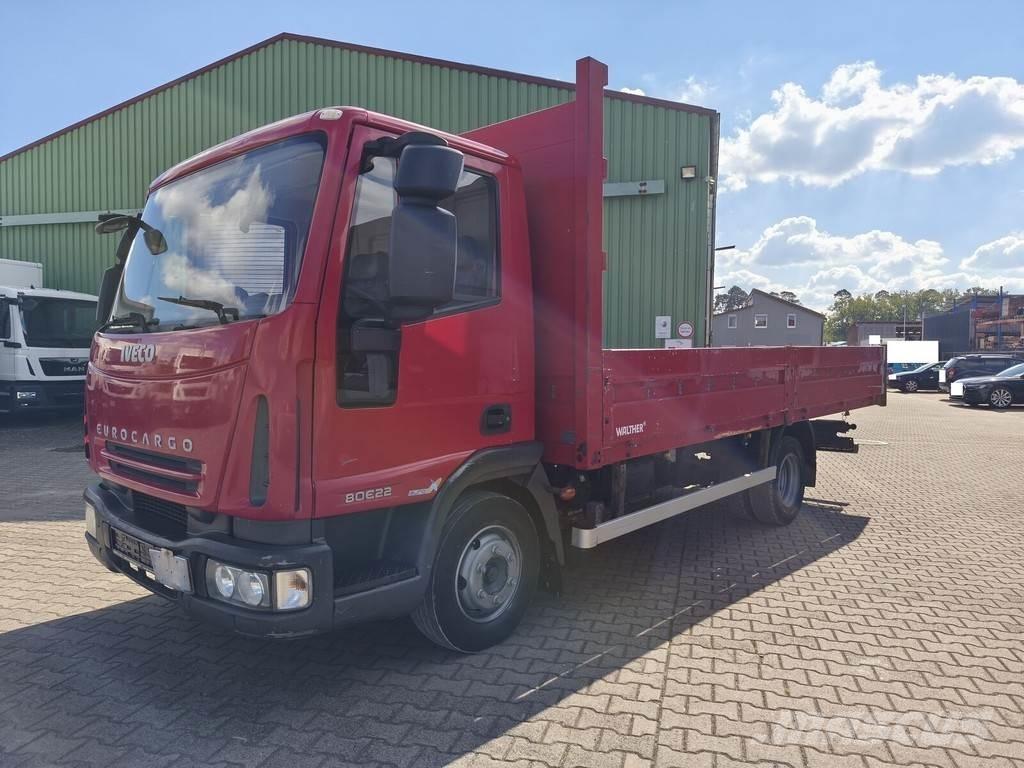 Iveco ML80E22 平板式/側卸式卡車