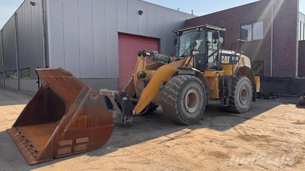 CAT 972 K 輪胎式裝載機