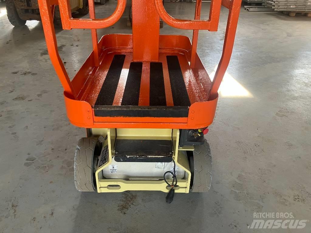 JLG 1230 ES 垂直升降工作台