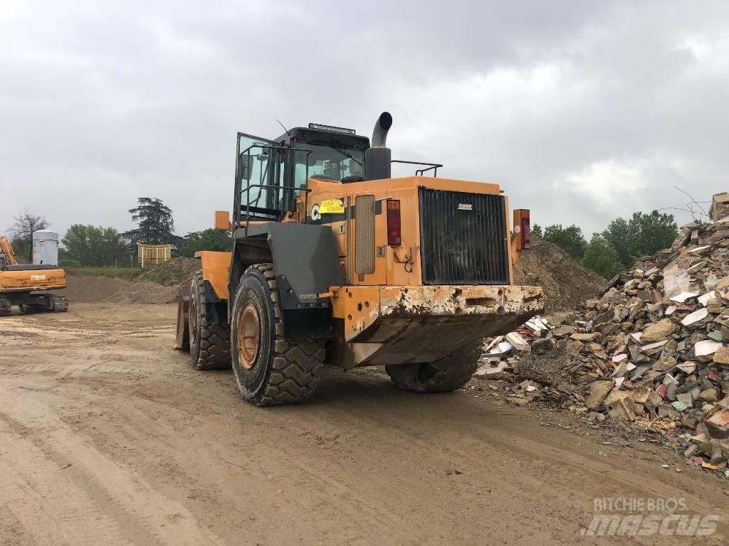 Case 921C/2 輪胎式裝載機