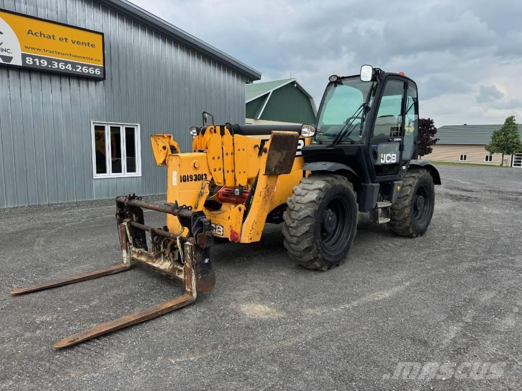 JCB 550-170 伸縮臂操作車