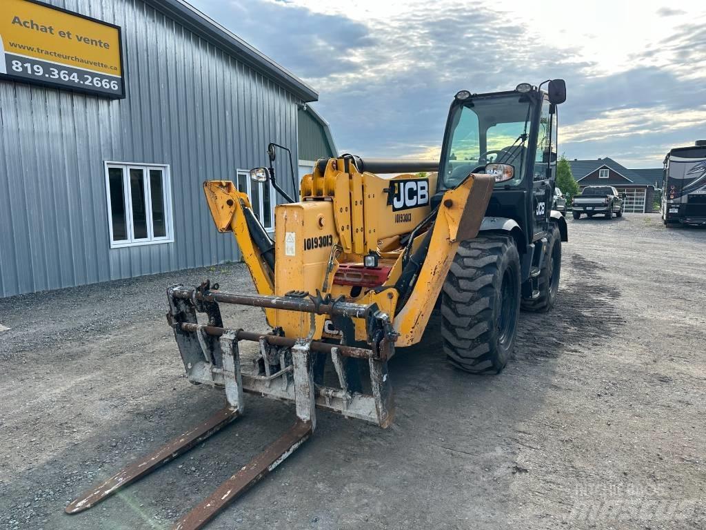 JCB 550-170 伸縮臂操作車