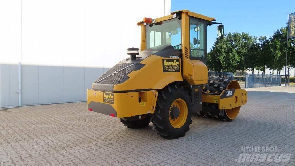Volvo SD 75 B 單輪滾壓機