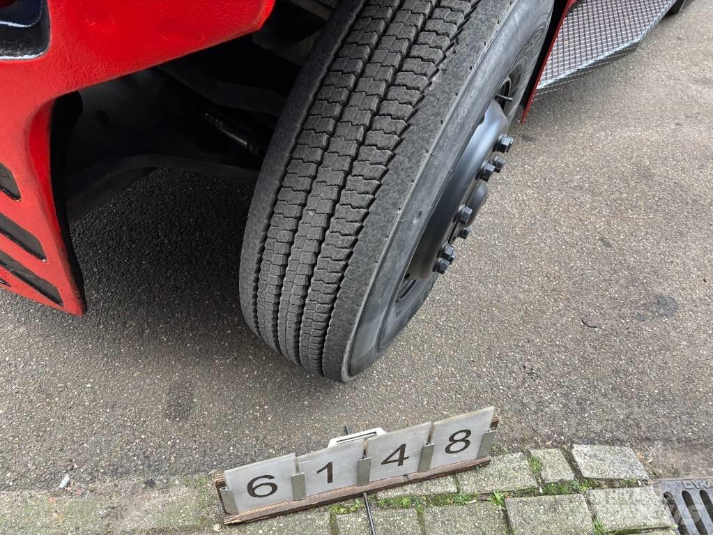 Kalmar DCE120-6 柴油卡車