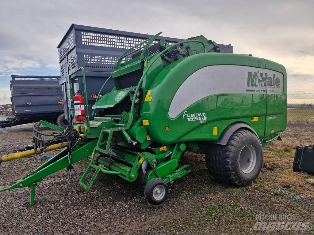 McHale Fusion Vario 圓型牧草打包機