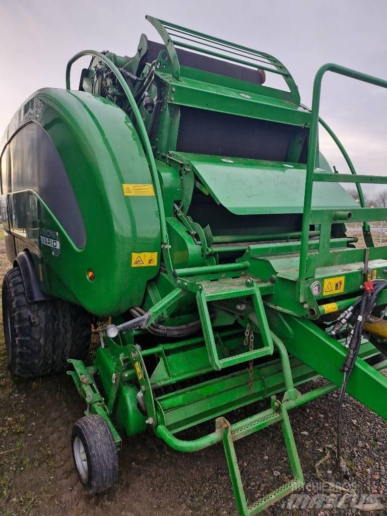 McHale Fusion Vario 圓型牧草打包機