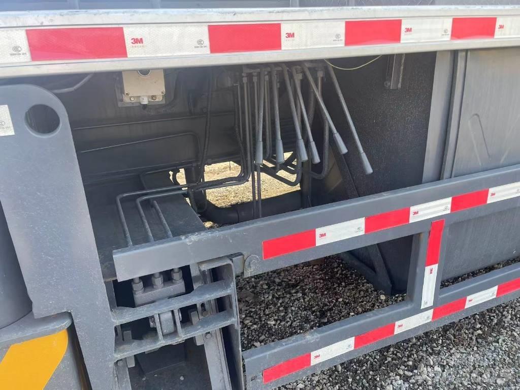 XCMG QY 70 K 越野起重機