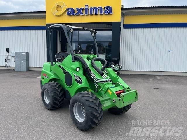 Avant 528 多功能裝載機
