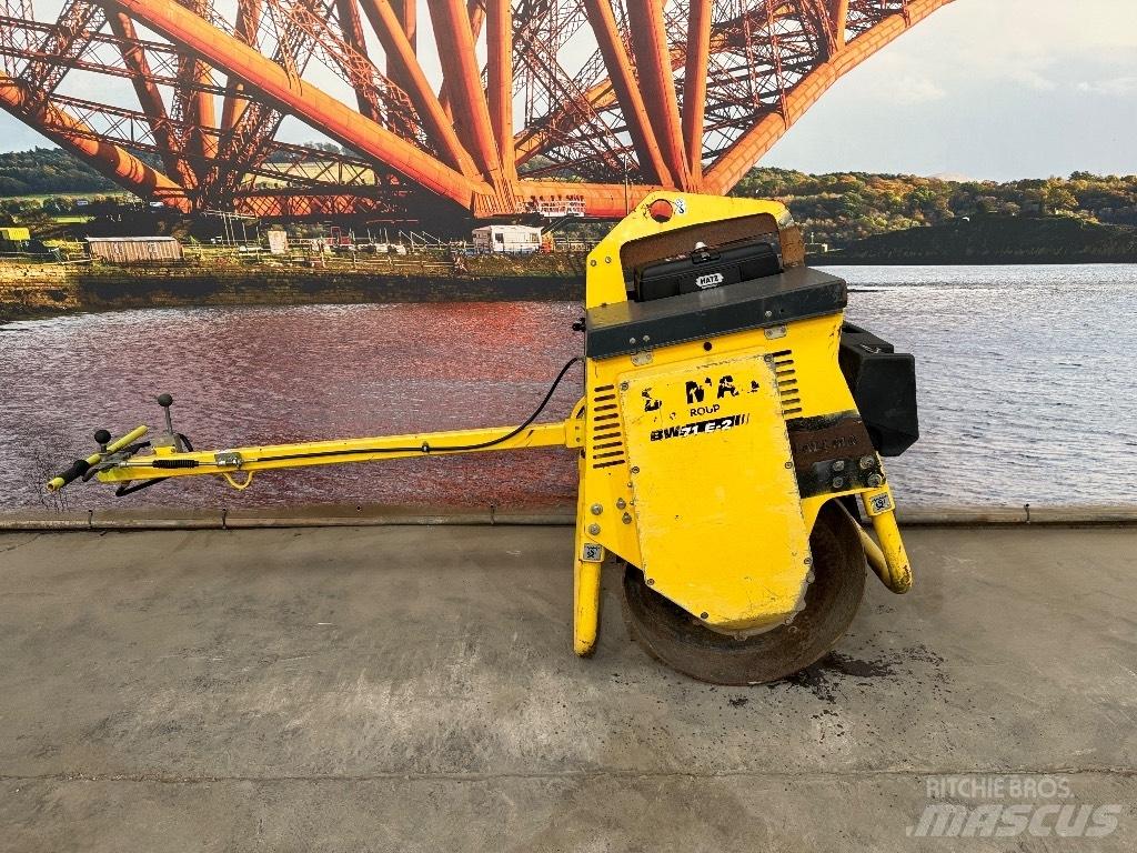 Bomag BW 71 E-2 單輪滾壓機
