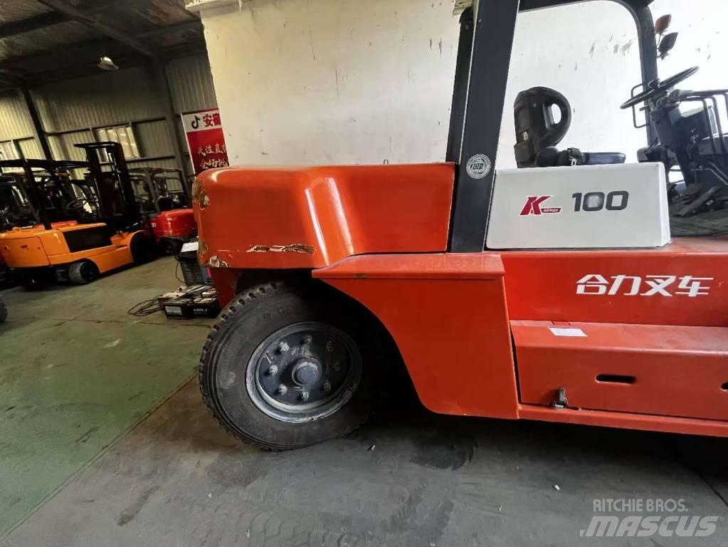 Heli CPCD 100 柴油卡車