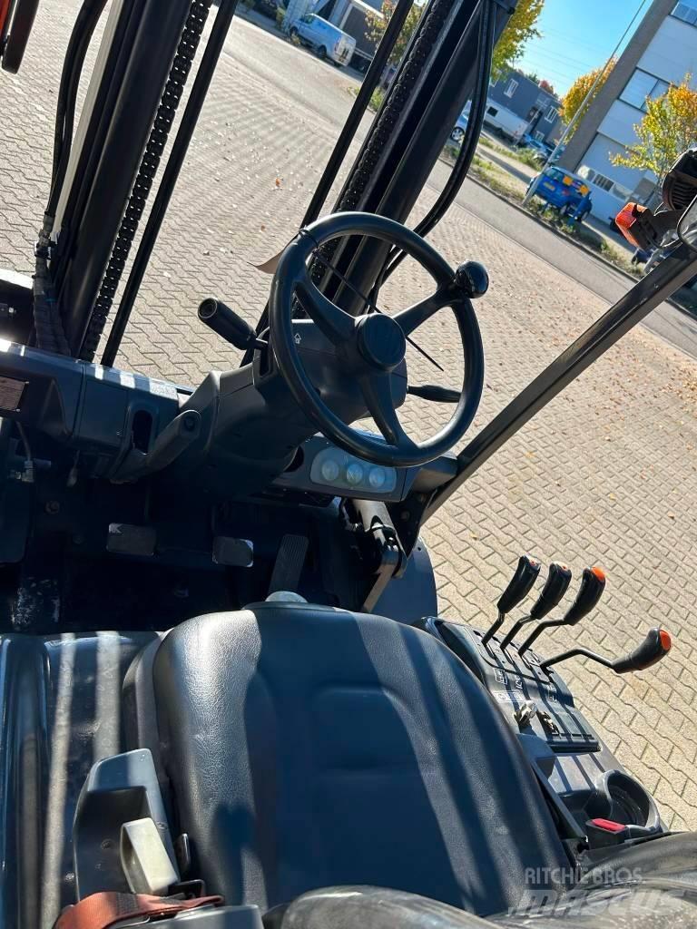 Doosan D50C-5 柴油卡車