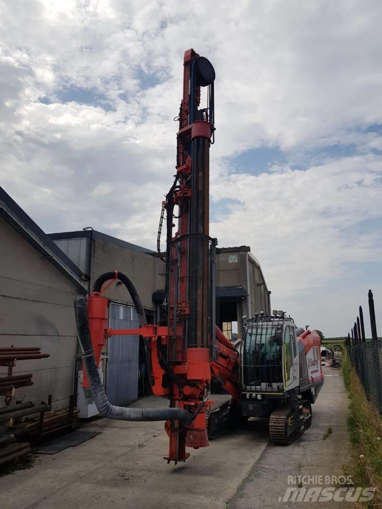 Sandvik DI 550 鑽孔機