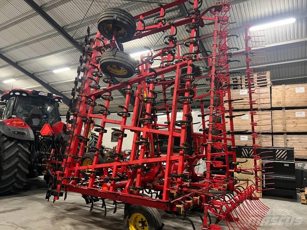 Väderstad NZA 1000 動力耙和旋轉式耕耘機