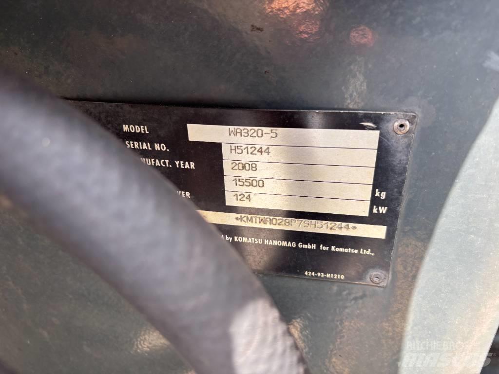 Komatsu WA 320-5 輪胎式裝載機