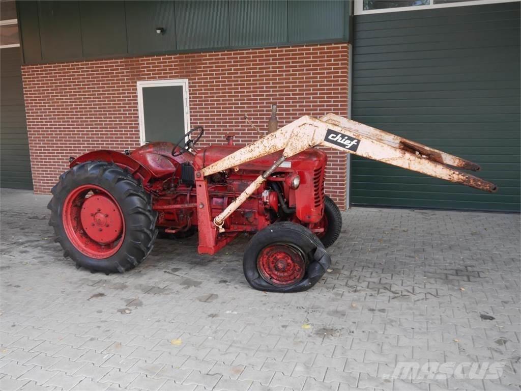  Bukh 302 曳引機