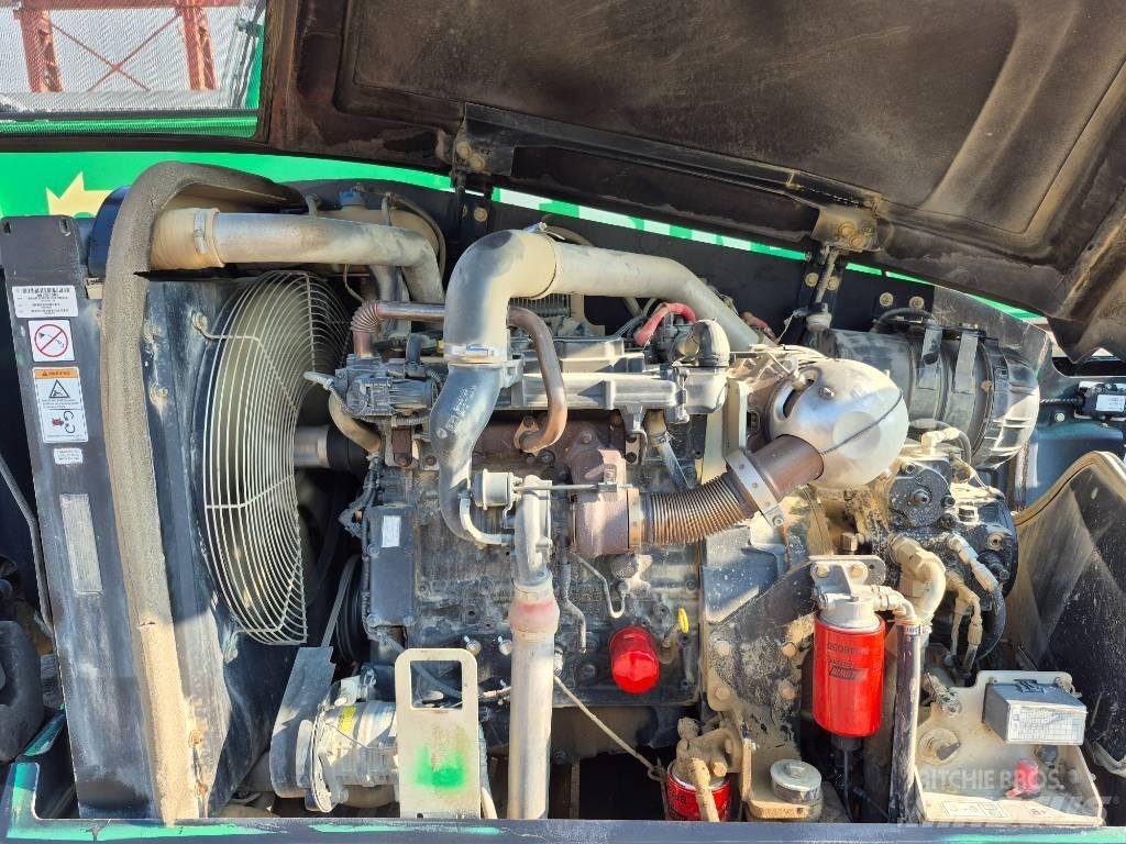 JLG 1644 伸縮臂操作車