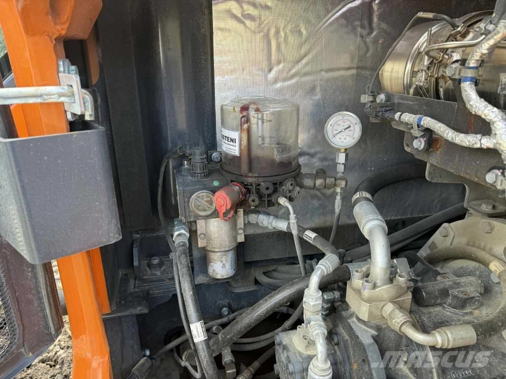 Develon DX 85 R-7 中型挖土機/掘鑿機/挖掘機 7t-12t