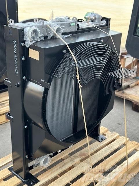 CNH CHŁODNICA NOWA 散熱器/水箱