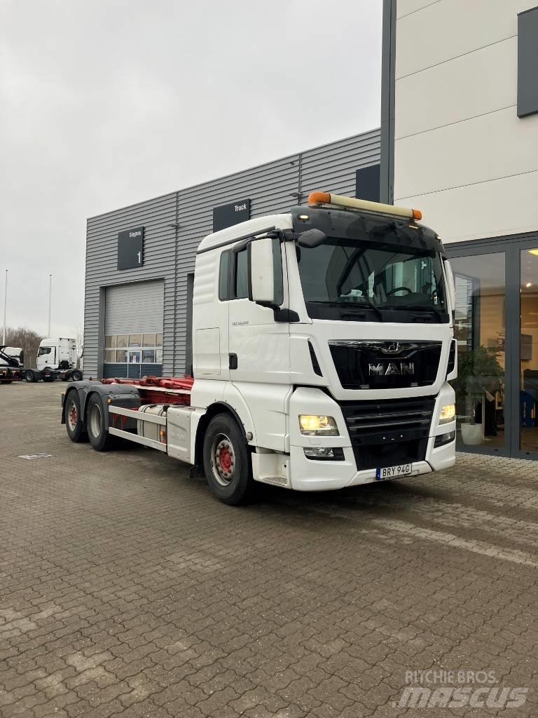 MAN TGX 26.500 6X2 吊鉤式起重車