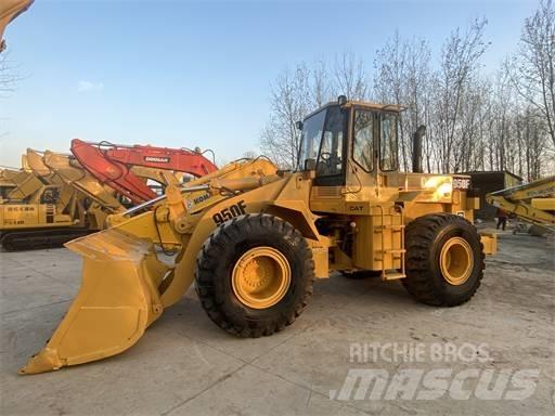 CAT 950F 輪胎式裝載機