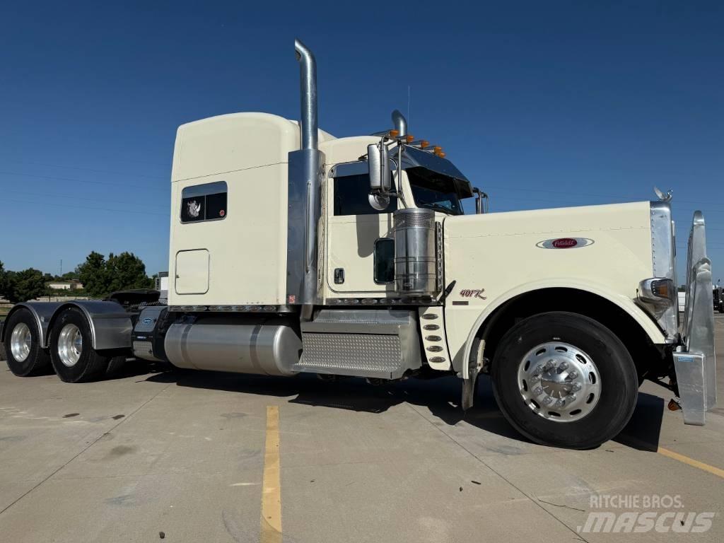 Peterbilt 389 曳引機組件