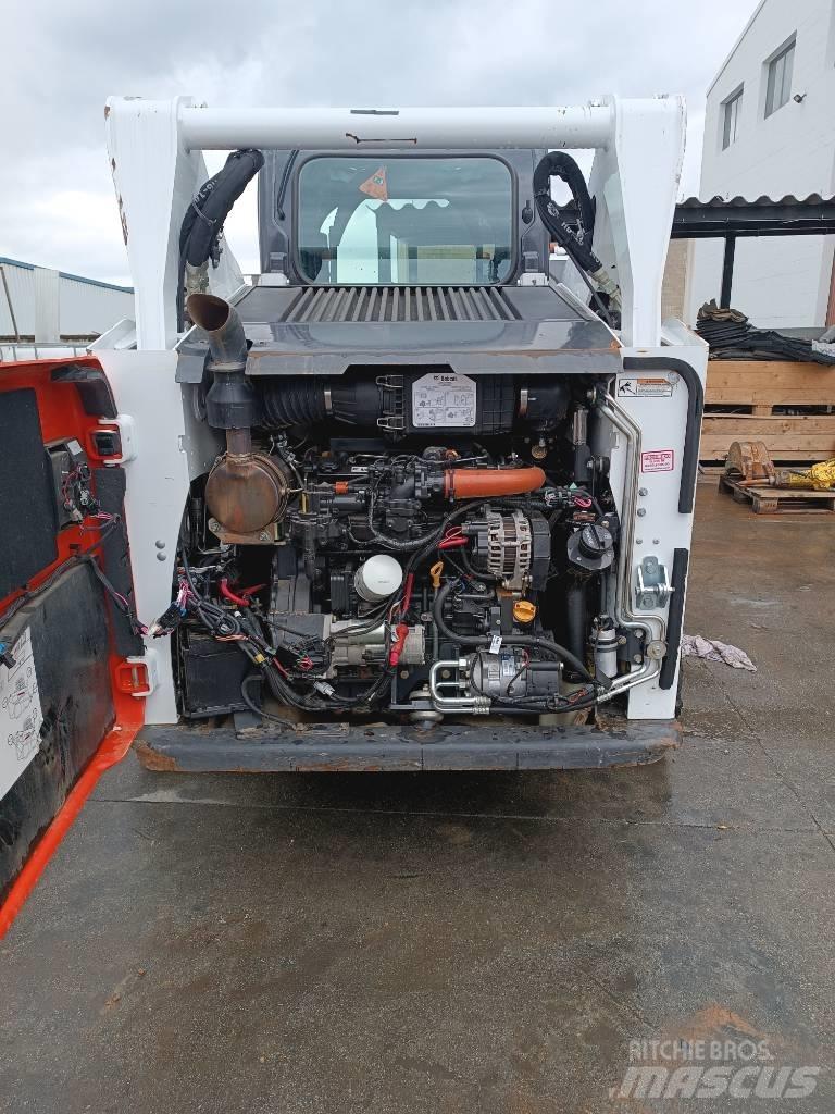 Bobcat T 590 HF 滑移轉向裝載機
