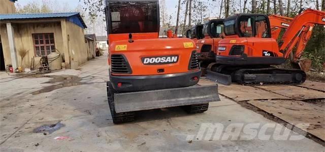Doosan DX60 履帶式 挖土機/掘鑿機/挖掘機