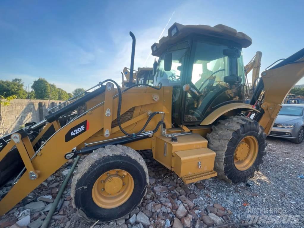 CAT 420f 反鏟裝載機
