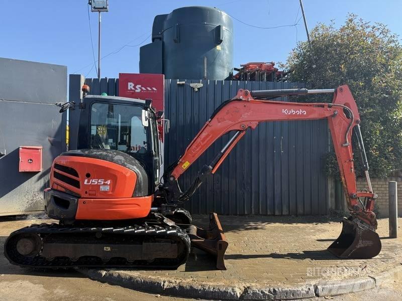 Kubota U 55-4 小型挖土機/掘鑿機<7t(小型挖掘機)