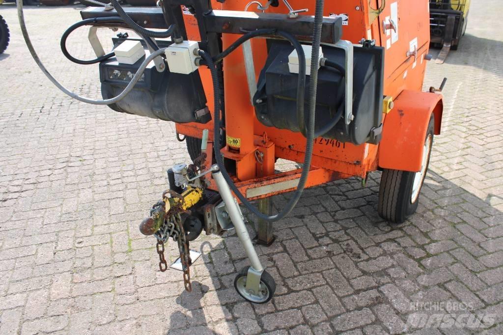 JLG 6308 AN 照明燈
