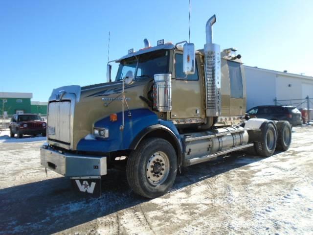 Western Star 4900 SB 曳引機組件