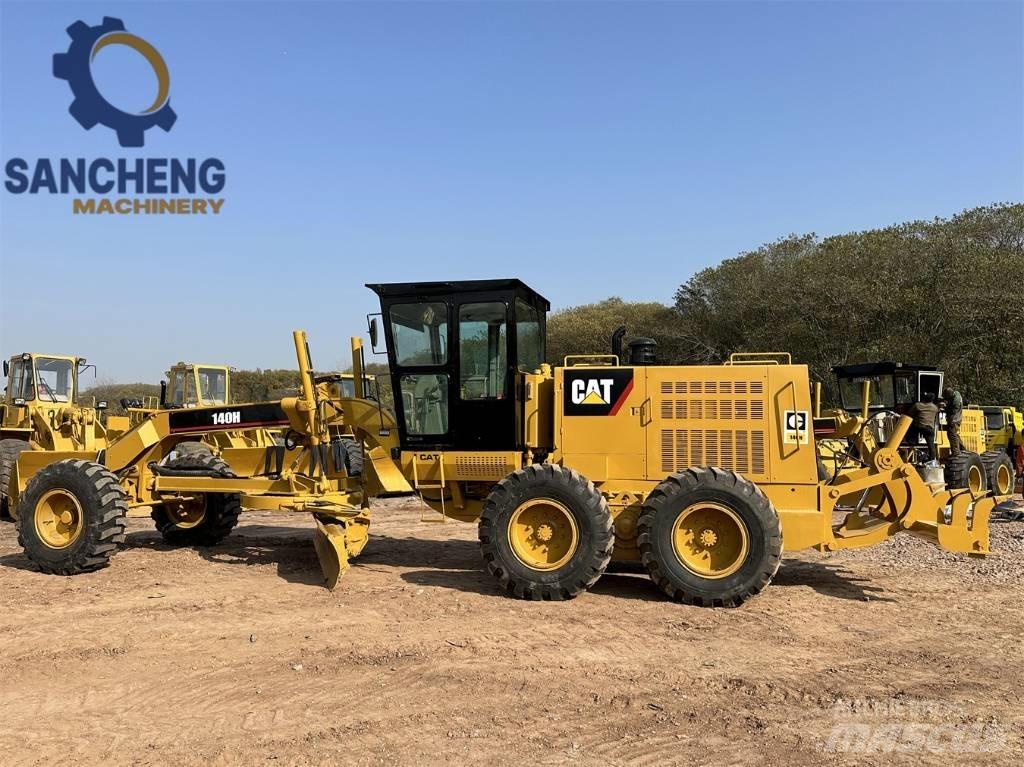 CAT 140 H 平土機
